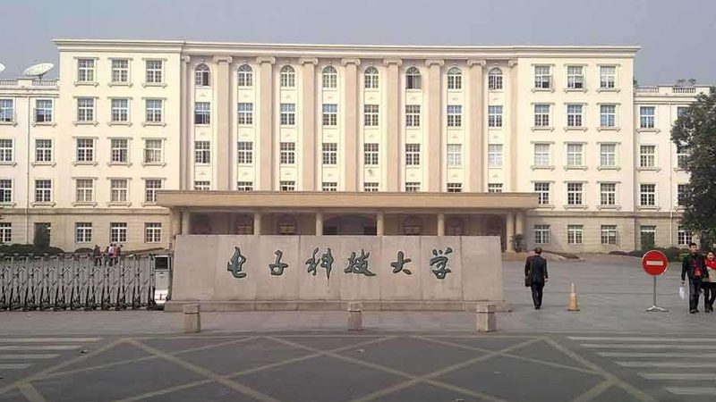 电子加工设备安装流程：关键步骤与注意事项**